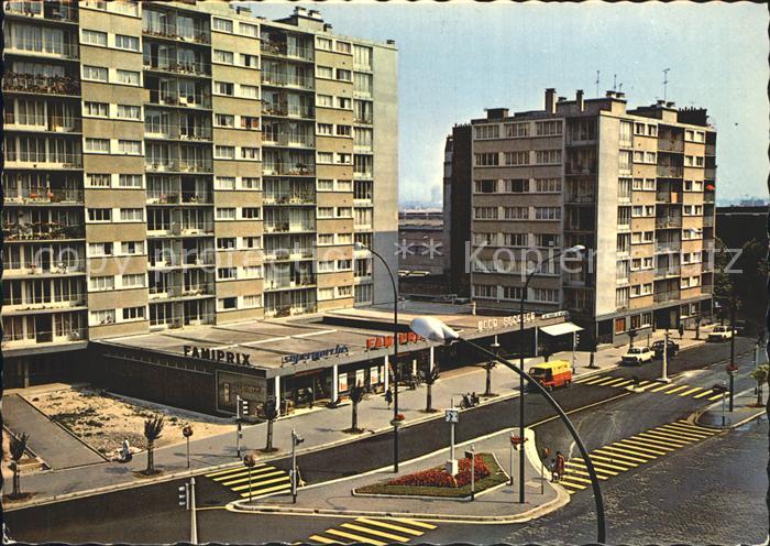Issy-les-Moulineaux Place Leon Blum