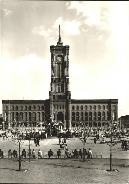 BERLIN  CITY Rathaus Neptunbrunnen