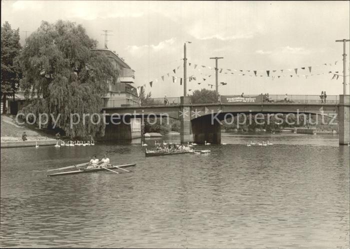 Brandenburg Havel Jahrtausendbruecke Kajakboot