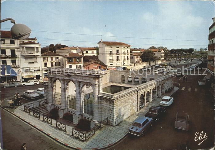 Dax Landes Plongeante sur la Fontaine d`Eau Chaude