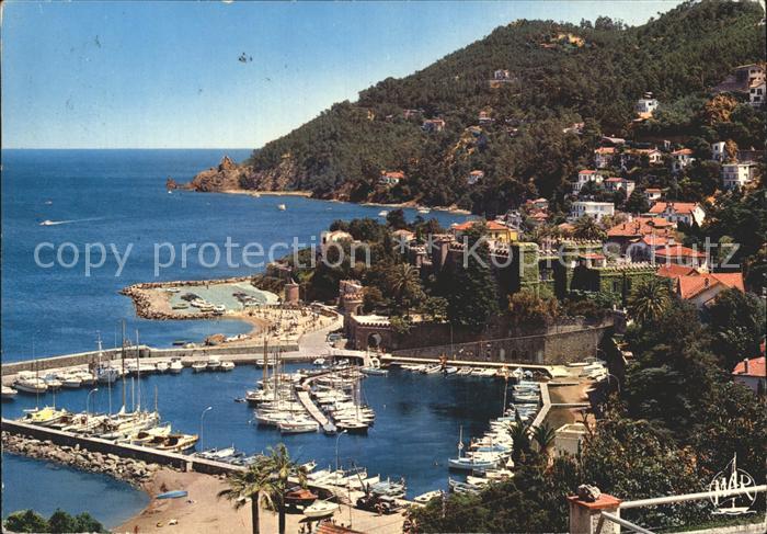 Theoule-sur-Mer Port et Chateau