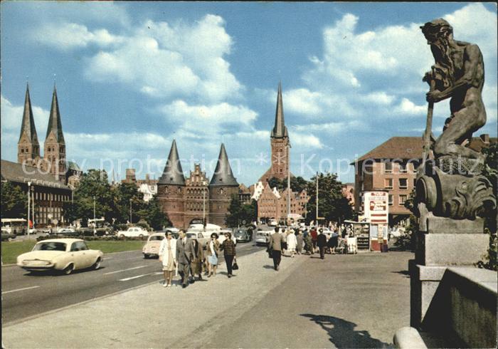 LueBECK  CITY St. Marien Holstentor St. Petri Puppenbruecke