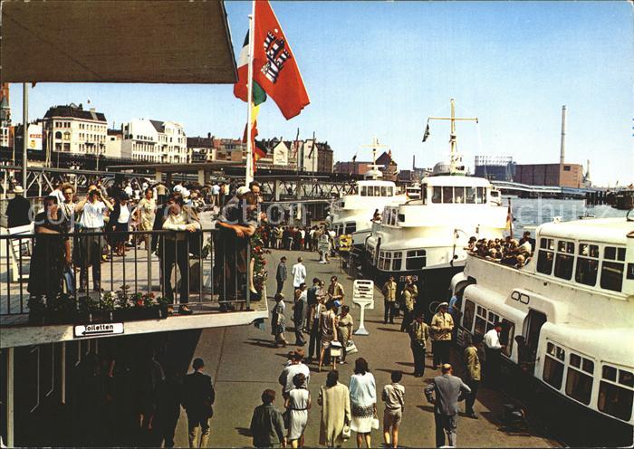 HAMBURG CITY St. Pauli Landungsbruecken