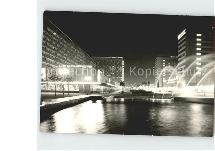 DRESDEN Elbe bei Nacht Prager Strasse Wasserspiele