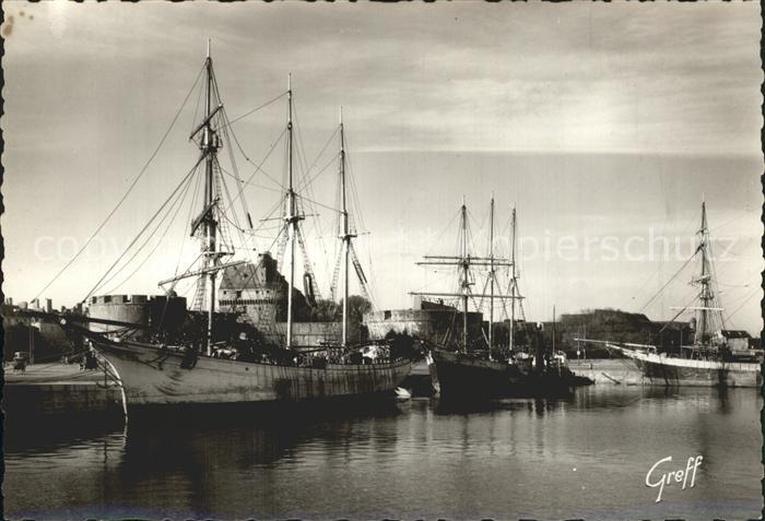 Saint-Malo 35 Chateau et les Terre Neuvas