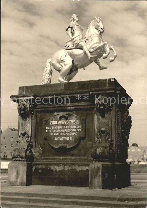 DRESDEN Elbe Denkmal August der Starke