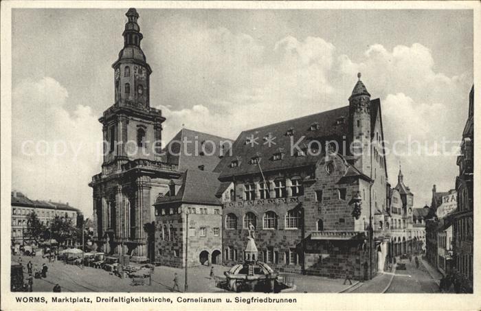 Worms Rhein Marktplatz Dreifaltigkeitskirche Cornealium Siegfriedbrunnen
