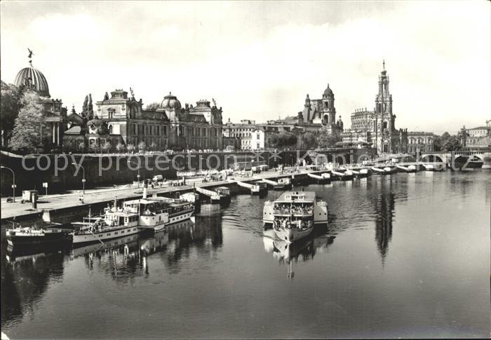 DRESDEN Elbe Terrassenufer Dampfer Pirna