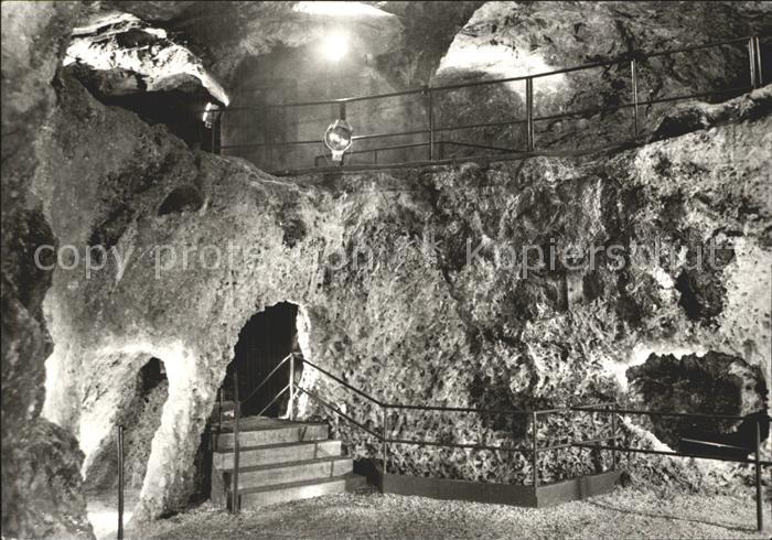 Friedrichroda Marienglashoehle mit Kristallgrotte und Hoehlensee