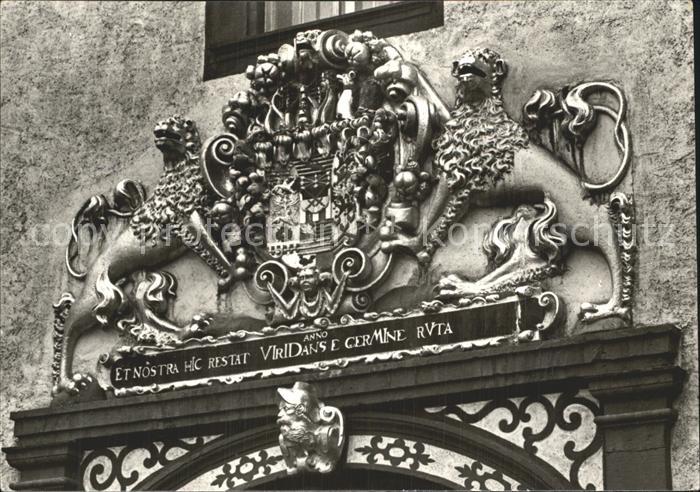 Augustusburg Wappen am Portal des Schlosshofes