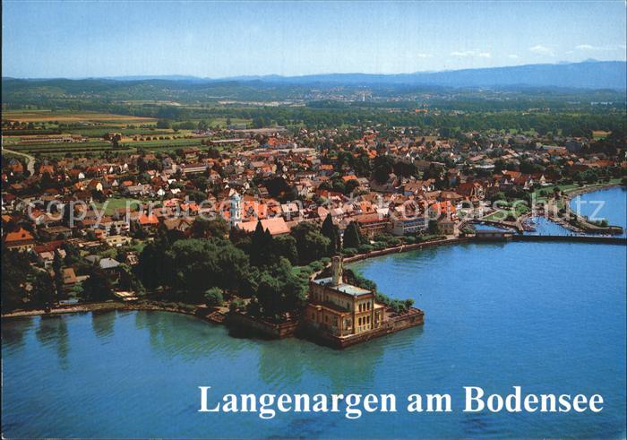 Langenargen Bodensee mit Schloss Montfort Fliegeraufnahme