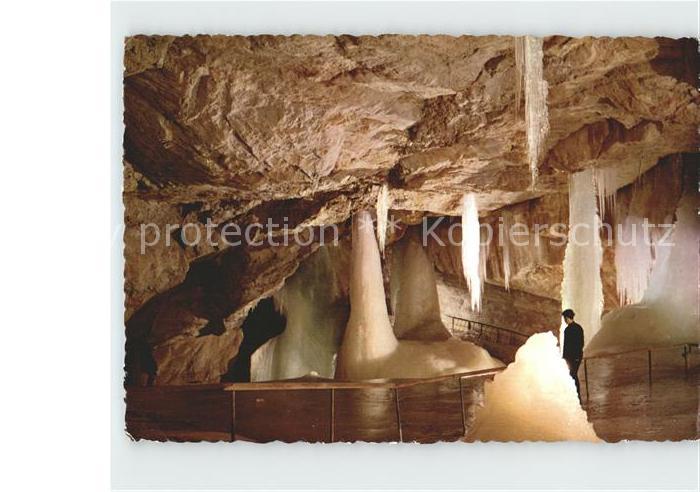 Hoehlen Caves Grottes Dachstein-Rieseneishöhle Tristandom