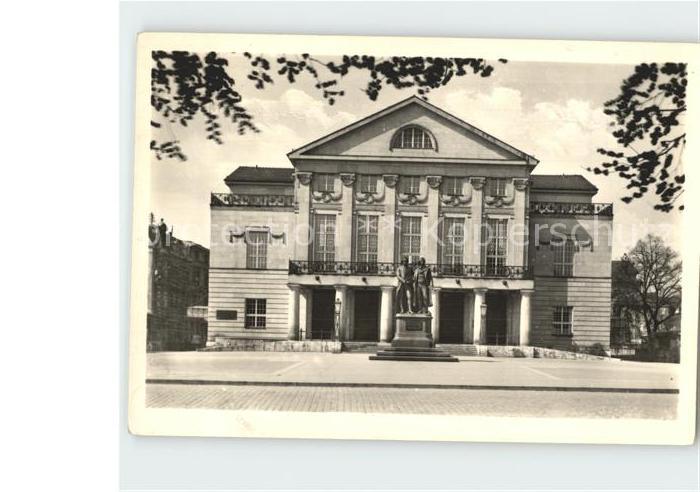 Theatergebaeude Weimar Nationaltheater