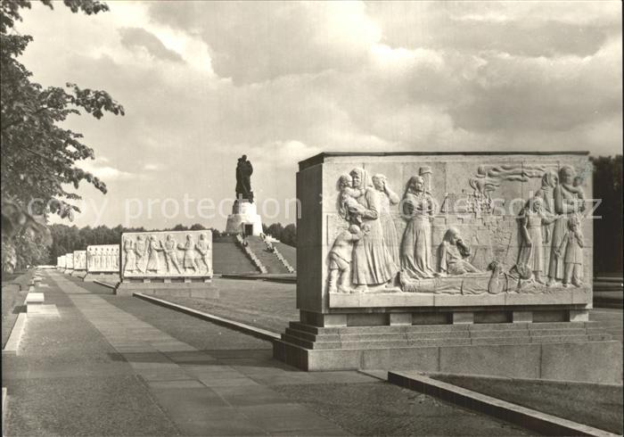 Treptow Berlin Sowjetisches Ehrenmal