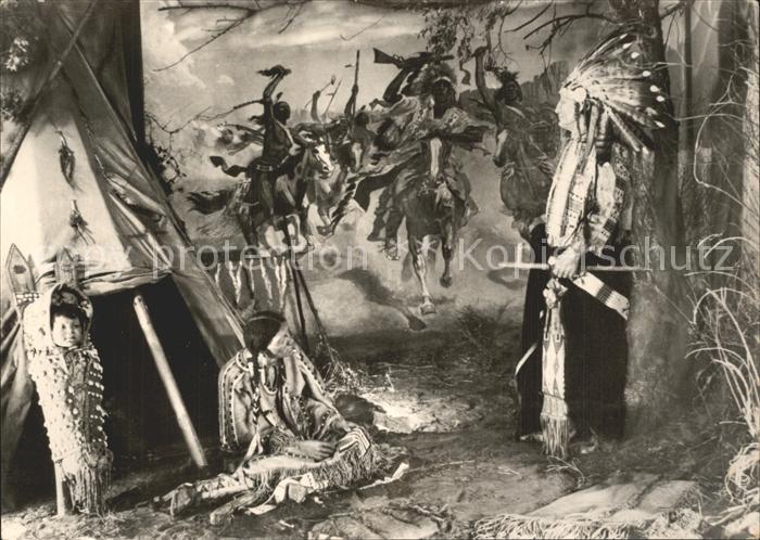 Radebeul Indianer Museum der Karl May Stiftung Diorama Haeuptling