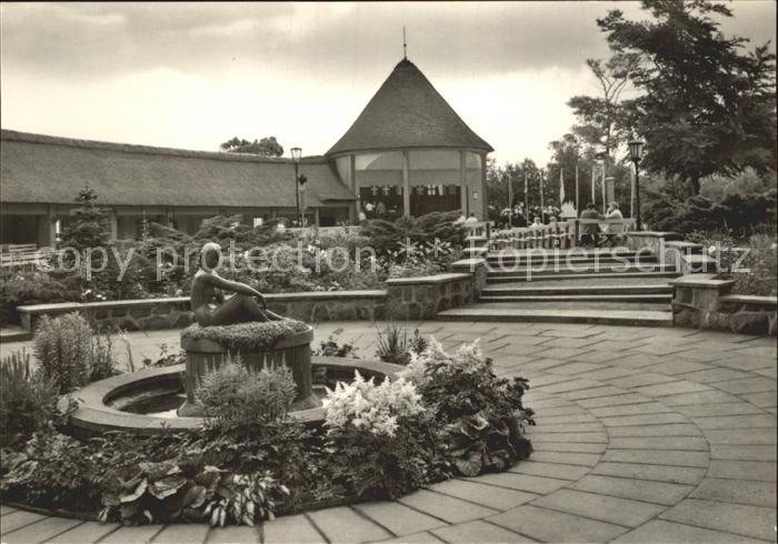 Kuehlungsborn Ostseebad Konzertgarten Brunnen Skulptur