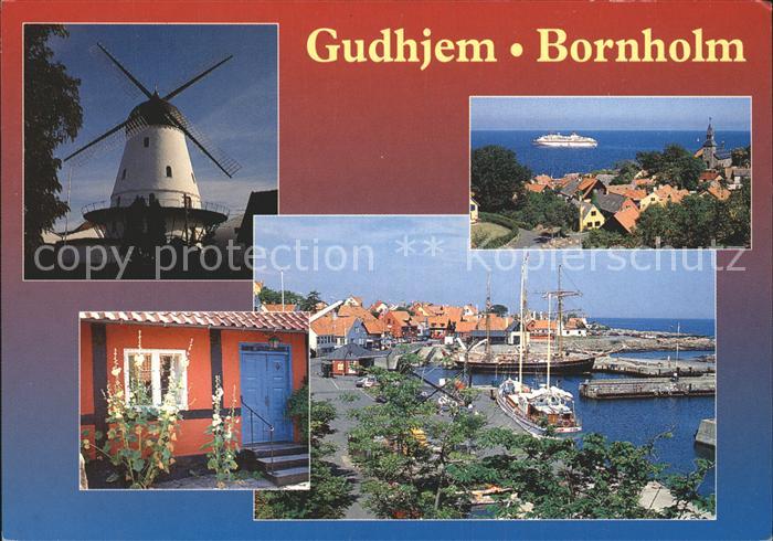 Gudhjem Havn Mollen Udsigt fra Holkadalen Gadeparti Windmuehle Hafen
