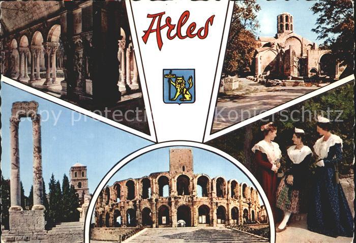 Arles Bouches-du-Rhone Kreuzgang Kloster Arena Amphitheater Trachten