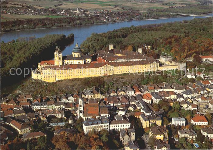 Melk Donau Stift Fliegeraufnahme