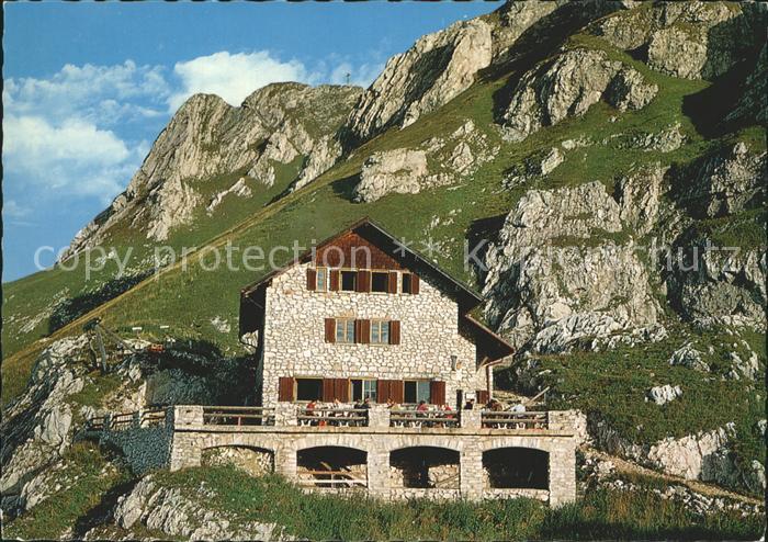 Pfronten Ostallgaeu Bayern Pfrontner Huette Aggenstein Berghuette Allgaeuer Alpe