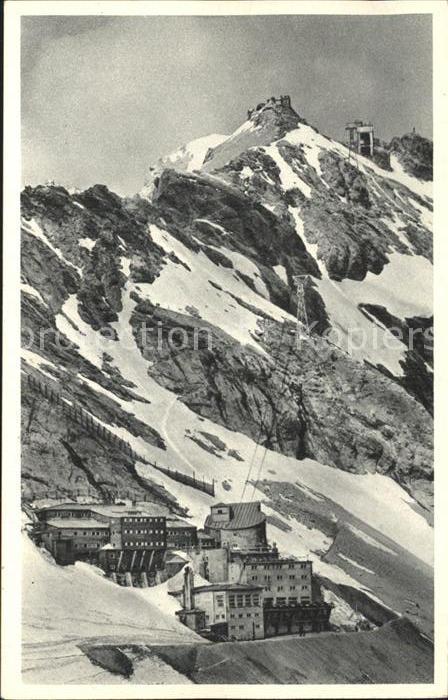 Zugspitze Bayerische Zugspitzbahn Hotel Schneefernerhaus Gipfelstation Muenchene