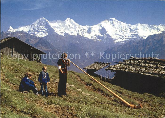 Alphorn Alphornblaeser Beatenberg Eiger-Moench-Jungfrau