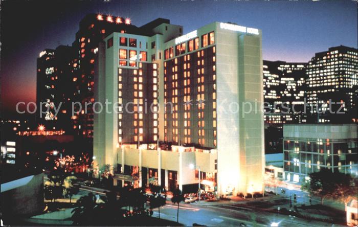 New Orleans Louisiana Doubletree Hotel bei Nacht