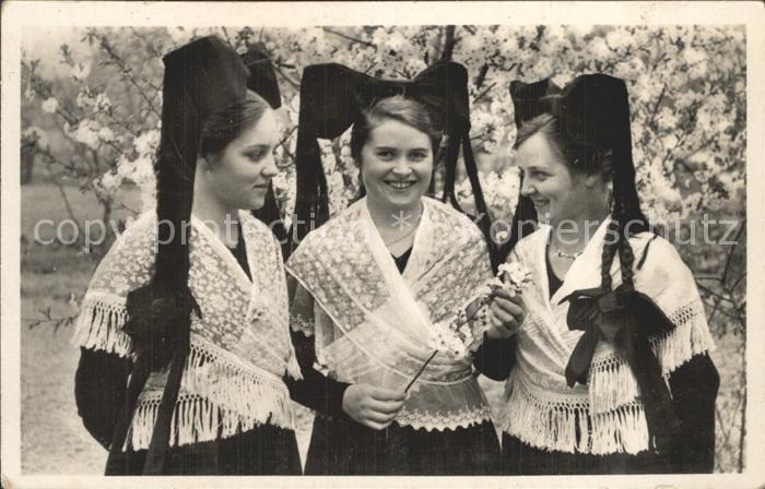 Trachten Markgräflerland Hörnerkappe