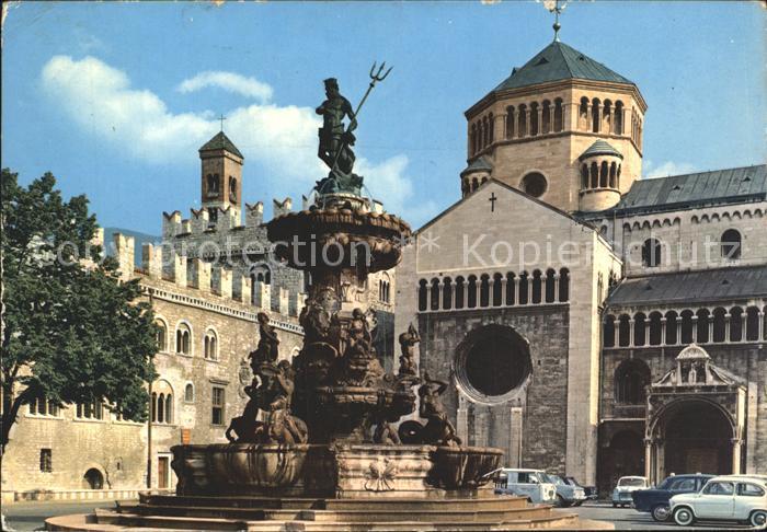 Trento Palazo Pretorio Brunnen