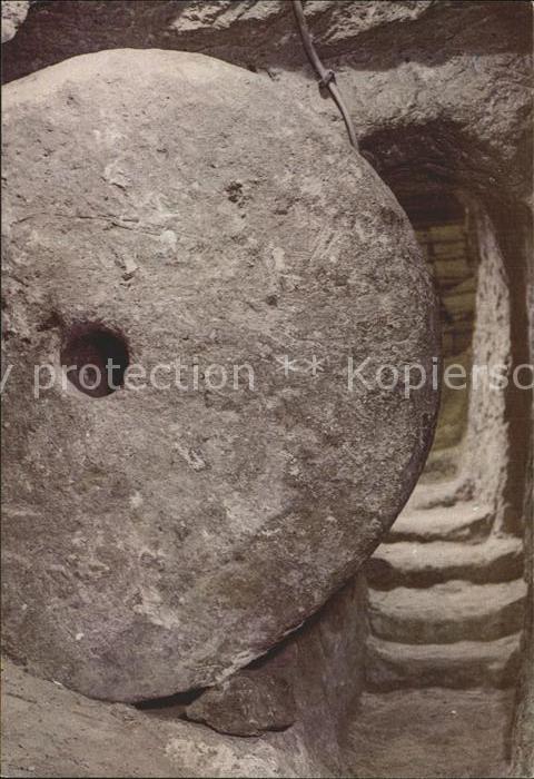 Nevsehir Derinkuyu yeralti sehri koridor kapisi