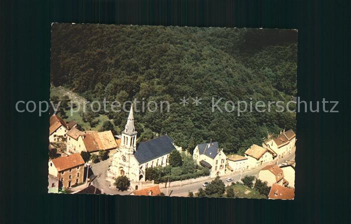 Herimoncourt Fliegeraufnahme der Kirche