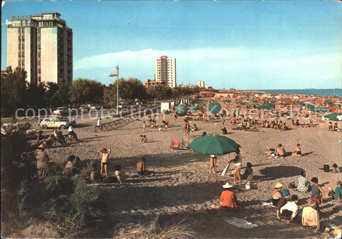 Lignano Sabbiadoro Hochhaus an der Promenade