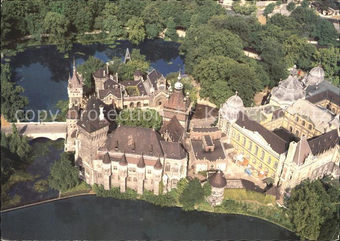 Budapest Fliegeraufnahme Schloss