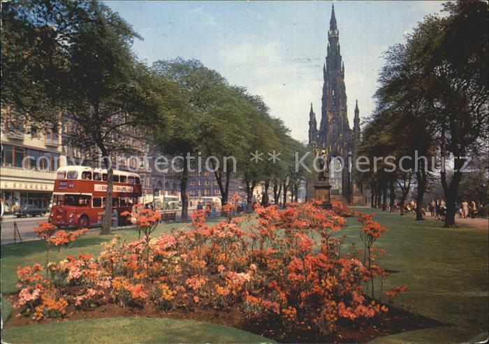 Edingburgh Grossbritannien Princes Street Gardens Scott Monument