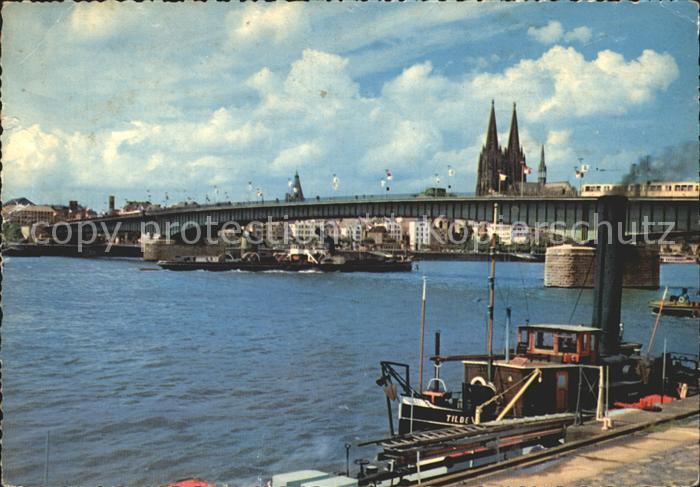 Koeln Rhein Dom Rhein Deutzer Bruecke