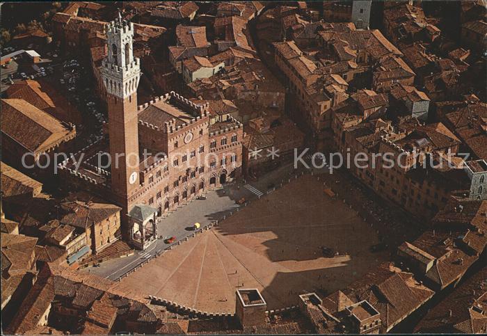 Siena Fliegeraufnahme Piazza del Campo