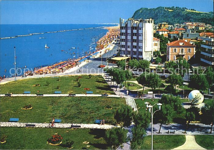 Pesaro Lungomare Strand