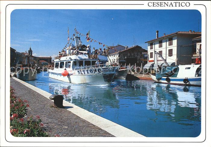 Cesenatico Canale Kanal Motoryacht
