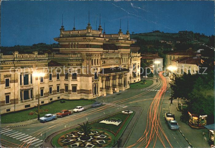 Salsomaggiore Terme Berzieri notturno Thermen Nachtaufnahme