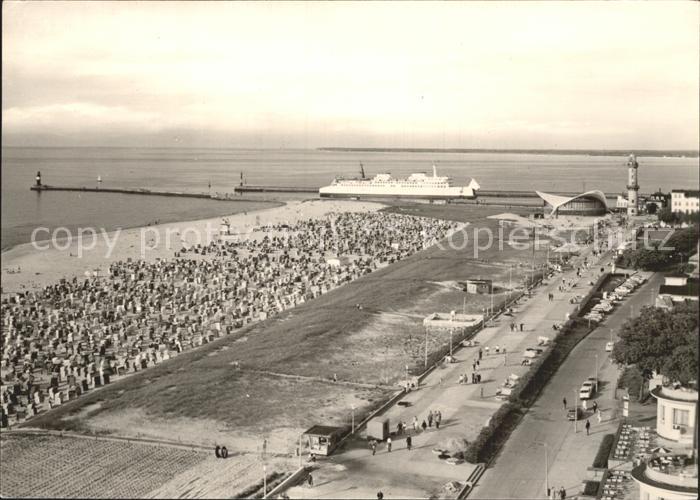 Warnemuende Ostseebad Panorama Blick vom Hotel Neptun Gaststaette Teepott Leucht