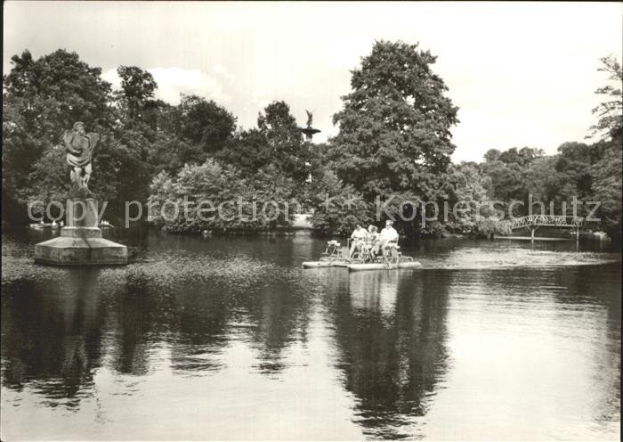 Glauchau Gruendelteich Denkmal Tretboot