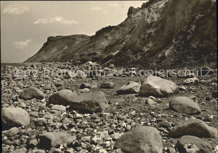 Insel Hiddensee Partie am Dornbusch Steilkueste