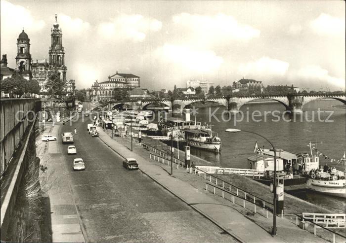 DRESDEN Elbe Blick von der Bruehlschen Terrasse Anleger Dampfer Kirche Bruecke