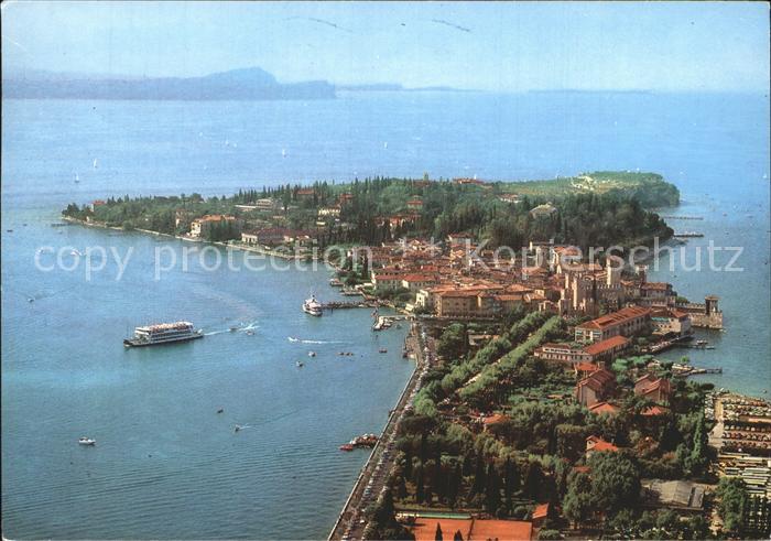 Sirmione Lago di Garda Gardasee Fliegeraufnahme