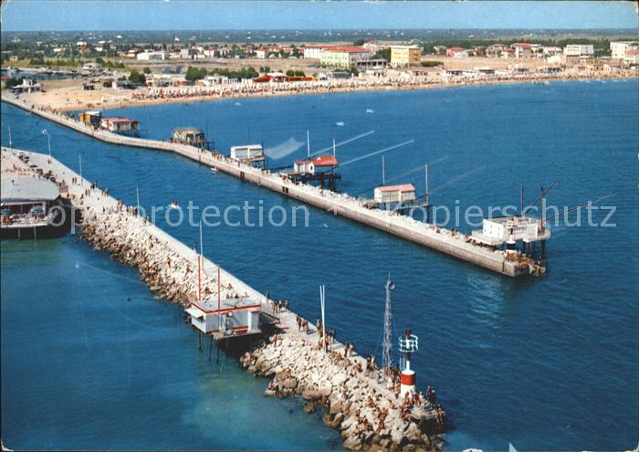 Cesenatico Hafen Mole Leuchtturm Strand Riviera Adriatica Fliegeraufnahme
