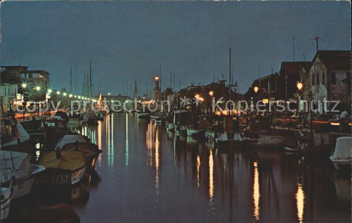Cervia Porto Canale notturno