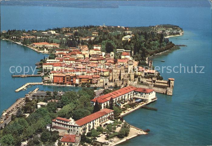 Sirmione Lago di Garda Gardasee Fliegeraufnahme