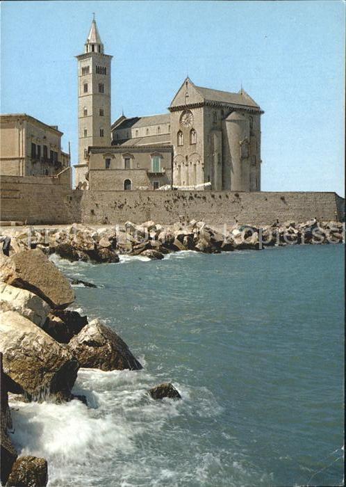 Trani Duomo visto dalla scogliera Dom Kueste