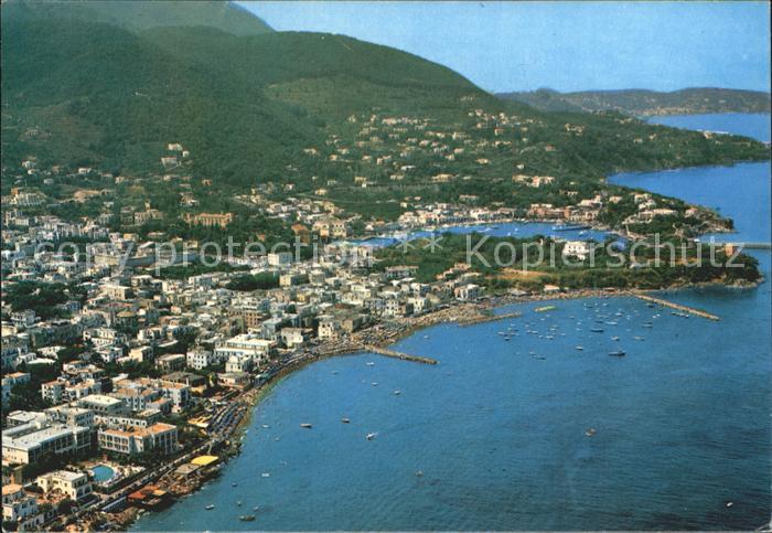 Porto d Ischia Fliegeraufnahme