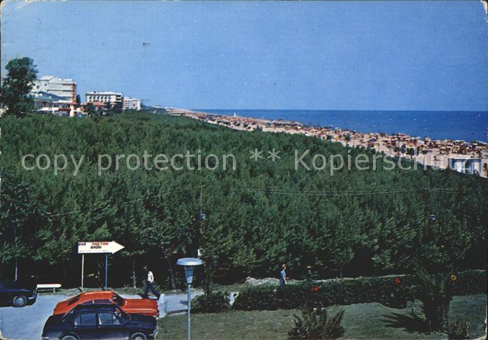 Alba Adriatica Spiaggia e la pineta Strand
